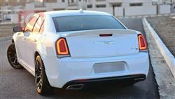 کرایسلەر 300